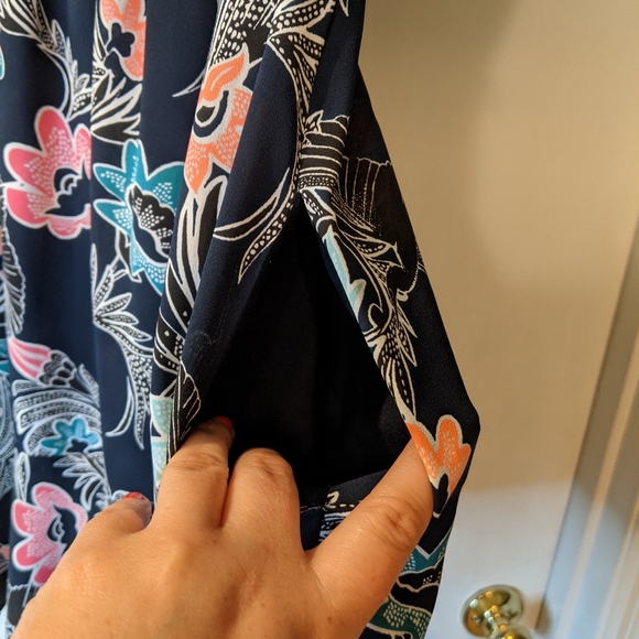 Banana Republic dress - Picture 4 of 8